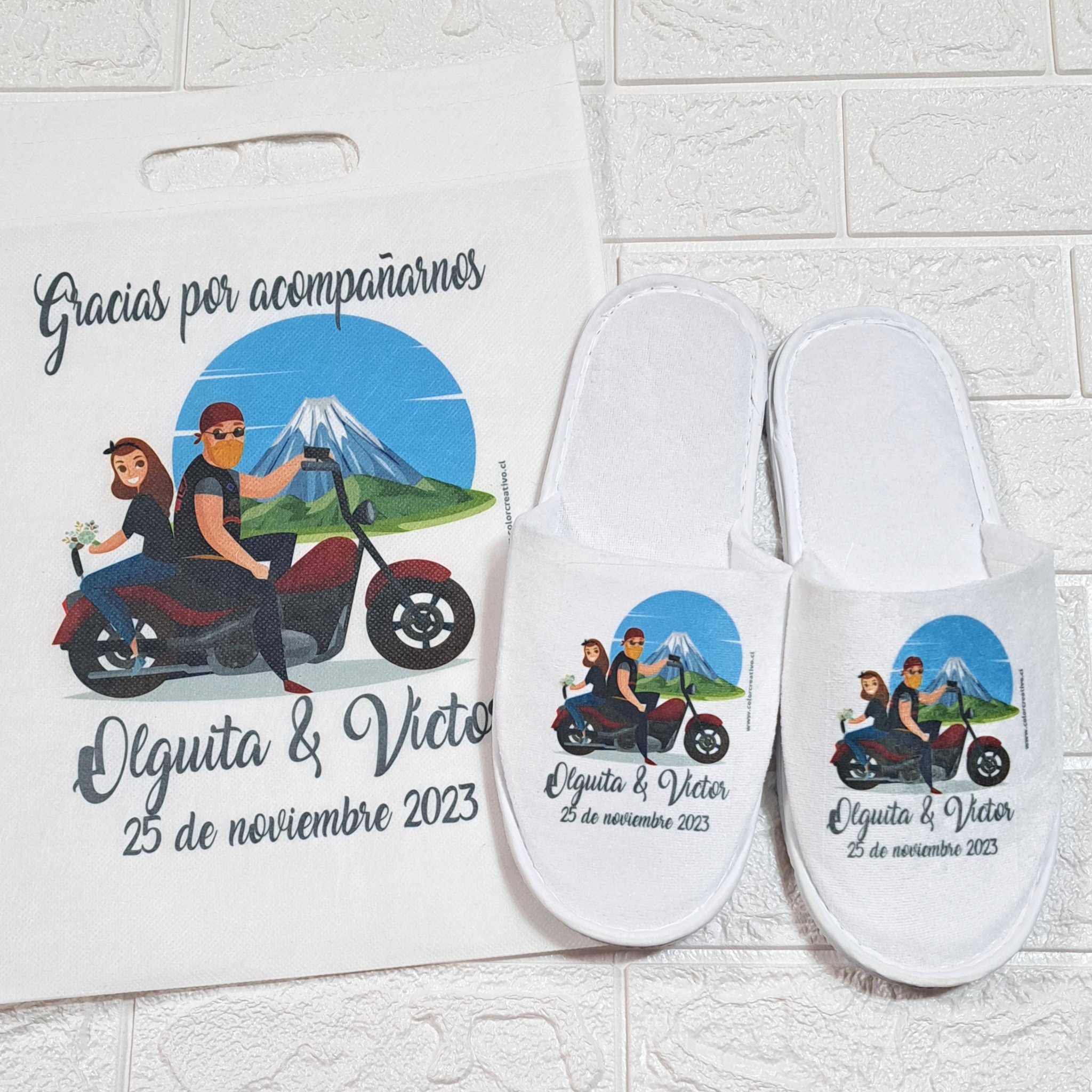 Pack Kits Recuerdo Personalizado para Matrimonio – Bolsa Plana + Pantuflas